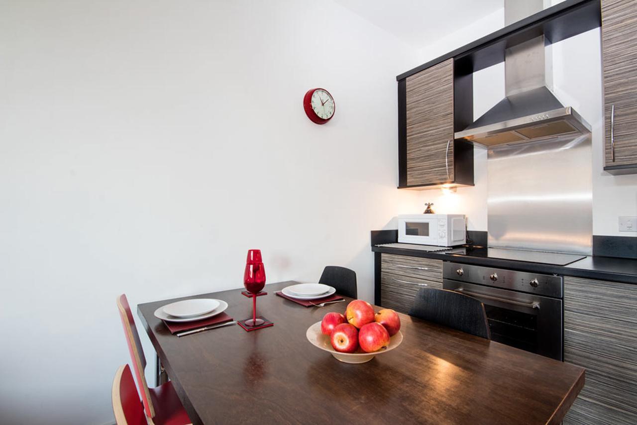 The West Wing Apartments Инвернесс Экстерьер фото